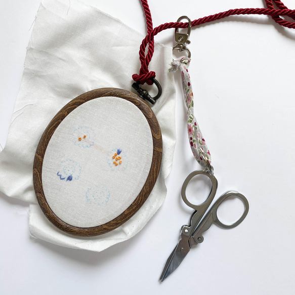 ハギレを活かせる♪ゴムのミニ刺繍枠（正円）[刺繍道具/手芸道具] 6枚目の画像