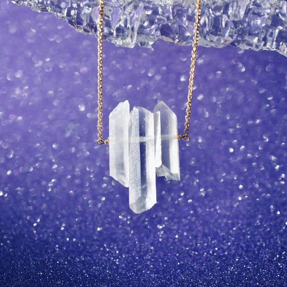 【限定１点◆再入荷】「氷柱」 14kgf 水晶のつらら ロング・ネックレス ~Icicles~ （５０ｃｍ） 3枚目の画像