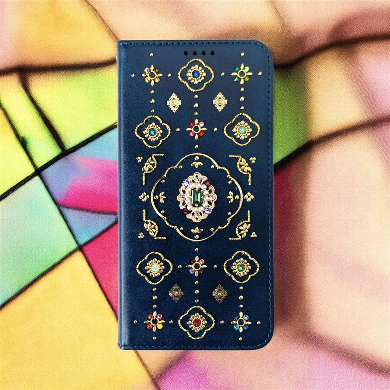 【ほぼ全機種制作可】ネイビーの手帳型ケース 教会の窓