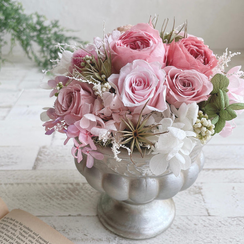 優しいピンクのオールドローズアレンジメント＊大きなサイズ