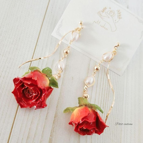 オレンジ薔薇 パール 薔薇ピアス イヤリング ピアス（その他