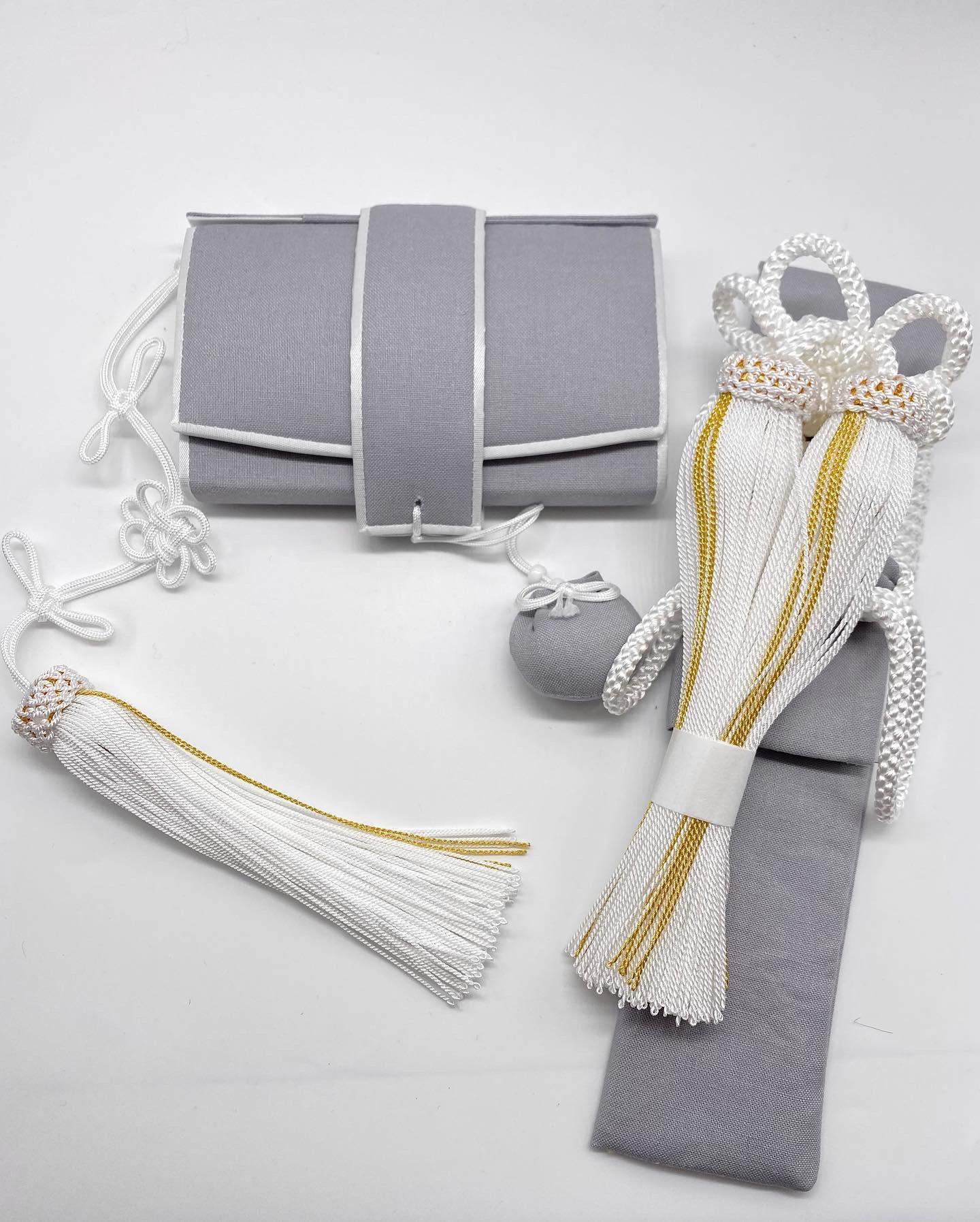 【受注生産】花嫁和装　はこせこ　かいけん【新品　婚礼用/筥迫・懐剣2点セット】グレー系