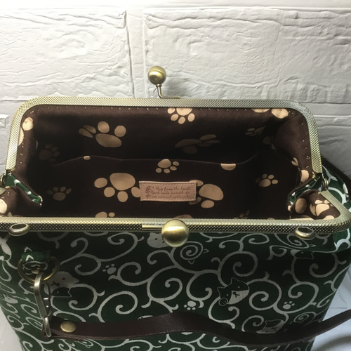 【極美品】数回使用chimaki 花柄　がま口バッグ　チマキ　ショルダーバック 楽天市場】【送料無料】 kaya 菊柄 ストラップ 合皮 がま口