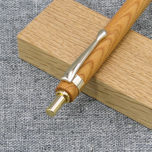 SALE 0.5mm木軸シャープペンシル 欅 ストレート軸 ペン・筆記