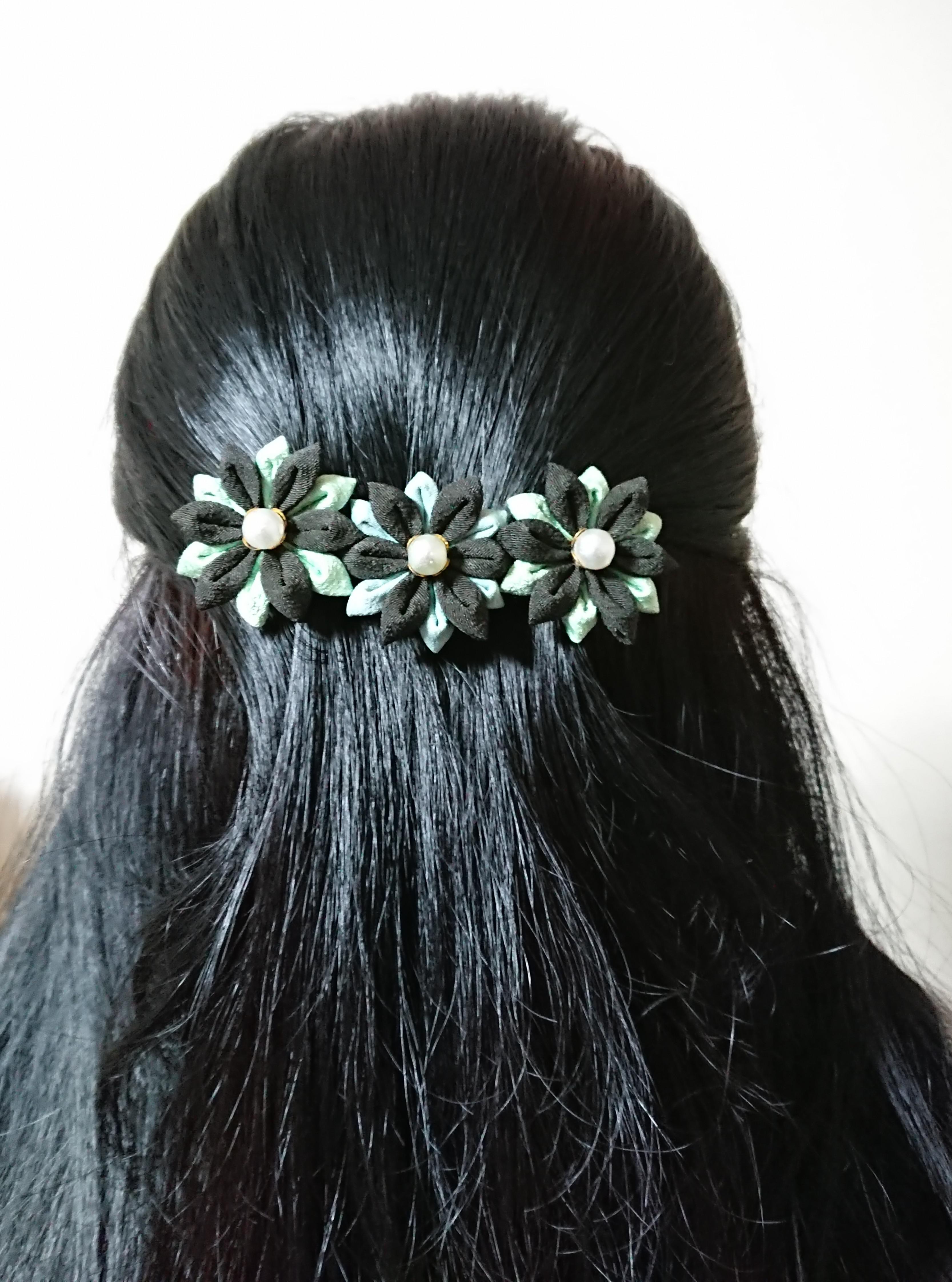 遺品整理ヘヤーアクセサリーバレッタまとめ売り バレッタ・つまみ細工・ヘアアクセサリー・髪飾り・ヘアクリップ