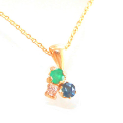 k18gp Emerald & Diamond & Sapphire Necklace 2枚目の画像