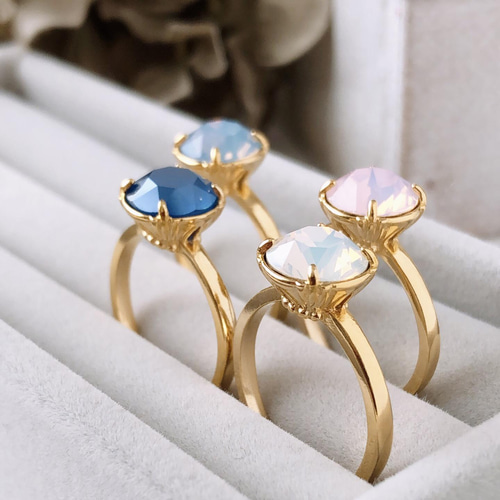 数量限定 【桜色スワロフスキーリング】フリーサイズ 約9号 指輪