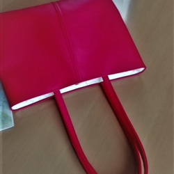 カーマイン（鮮やかな赤）のふわりトートバッグ「Creema限定」 10枚目の画像