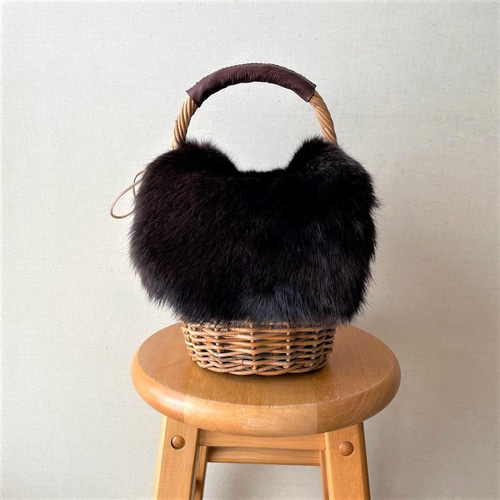 【未使用品】アラログ　ファー付きカゴバッグ URBAN RESEARCH - 未使用品 ファー付き カゴバッグの通販 by