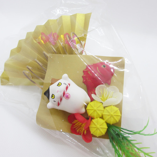 ジト目両手あげ招き猫の熊手（小）【季】縁起物 立体・オブジェ まめ