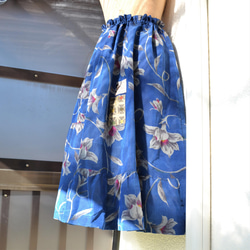 《特別価格》着物リメイク　銘仙　段違いギャザースカート　Ｊ-51 4枚目の画像