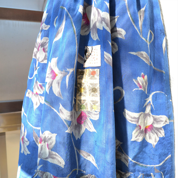 《特別価格》着物リメイク　銘仙　段違いギャザースカート　Ｊ-51 10枚目の画像