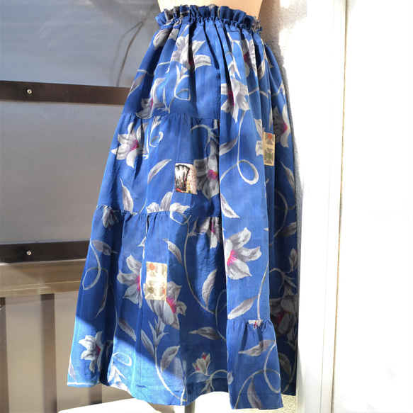 《特別価格》着物リメイク　銘仙　段違いギャザースカート　Ｊ-51 3枚目の画像