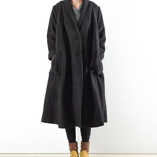 カジュアルに羽織れるウールのコート モスグリーン コート Weaver's