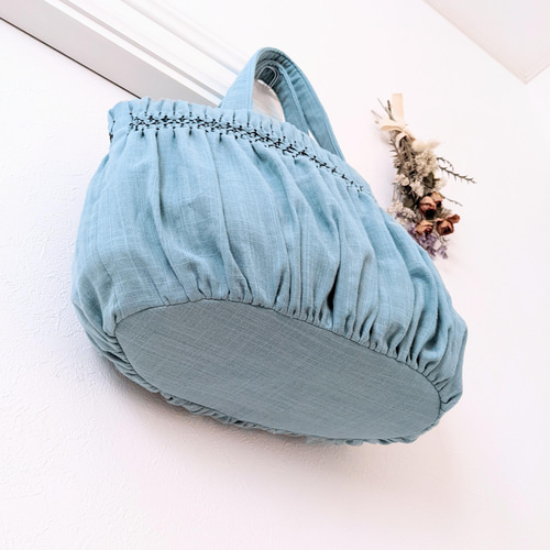 スモッキング刺繍トートバッグ(小) ｰCARRYiN smokyblue ｰ トート
