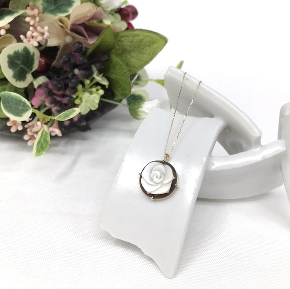 イタリア製　シェルカメオ　k18 楽天市場】「エスポジート」シェルカメオ K18枠【質屋出品】【送料無料