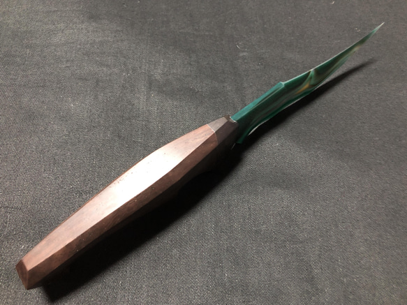 クリソ(緑瑪瑙)のナイフ形オブジェ 8枚目の画像
