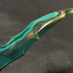 クリソ(緑瑪瑙)のナイフ形オブジェ 5枚目の画像