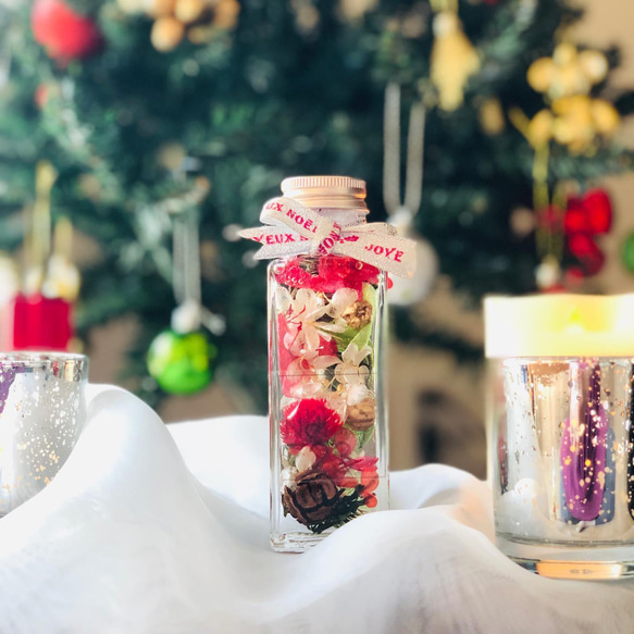 ハーバリウム クリスマスボトル展示