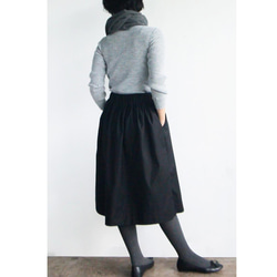 ２サイズ　タックギャザースカート（ブラック） 4枚目の画像