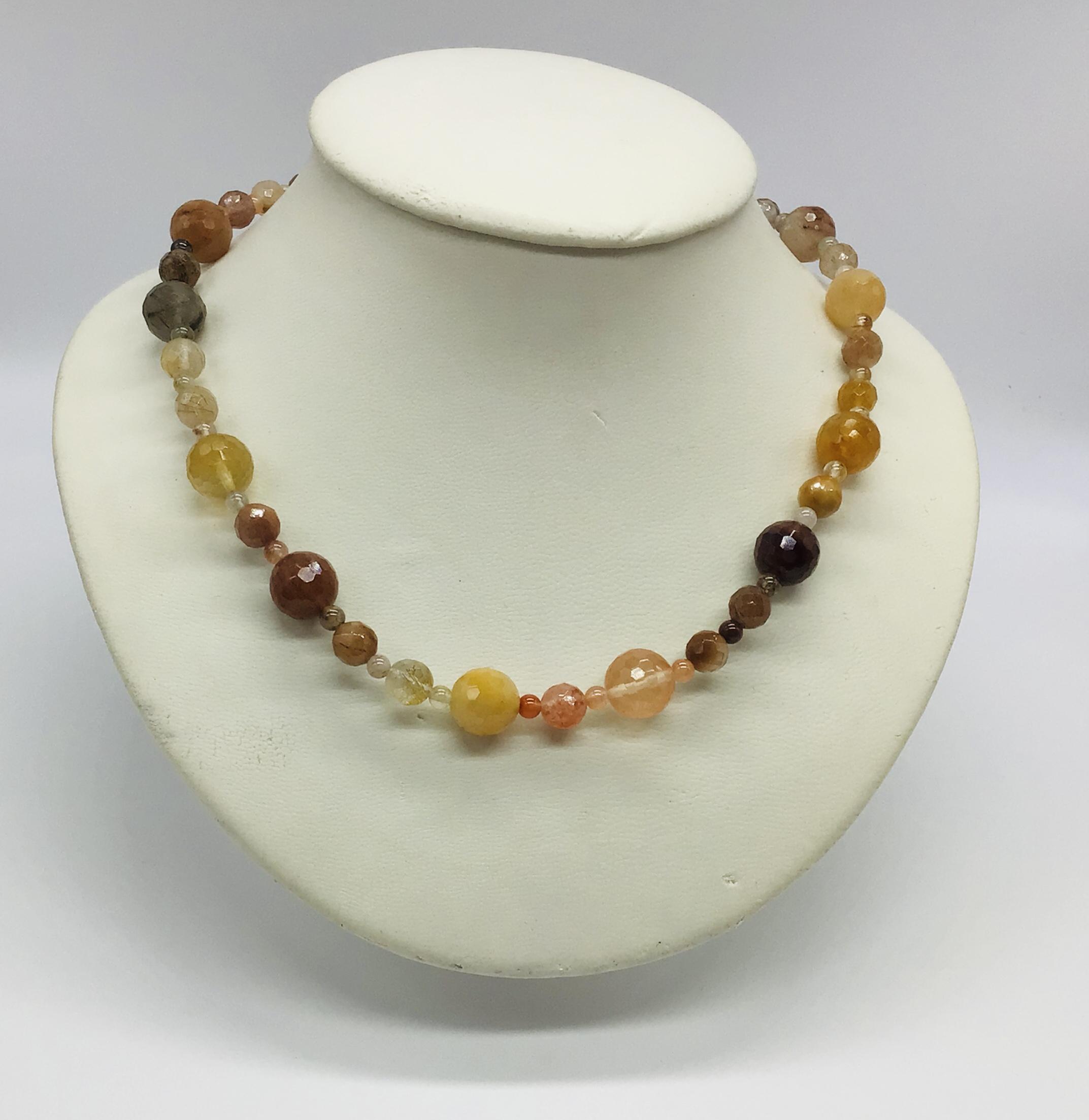 天然石　ミックスクォーツのネックレス