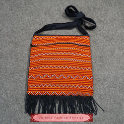 ヒッピーシックのモン/ミャオ族（苗族）の刺繍入り手作り、女性用バッグ＃106 1枚目の画像