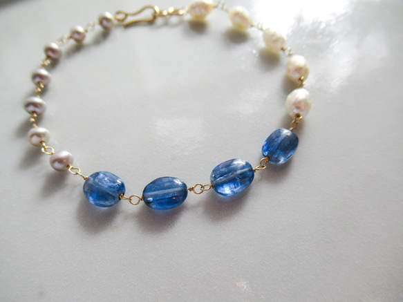 【再販】Jewelry bracelet "Kyanite" 2枚目の画像