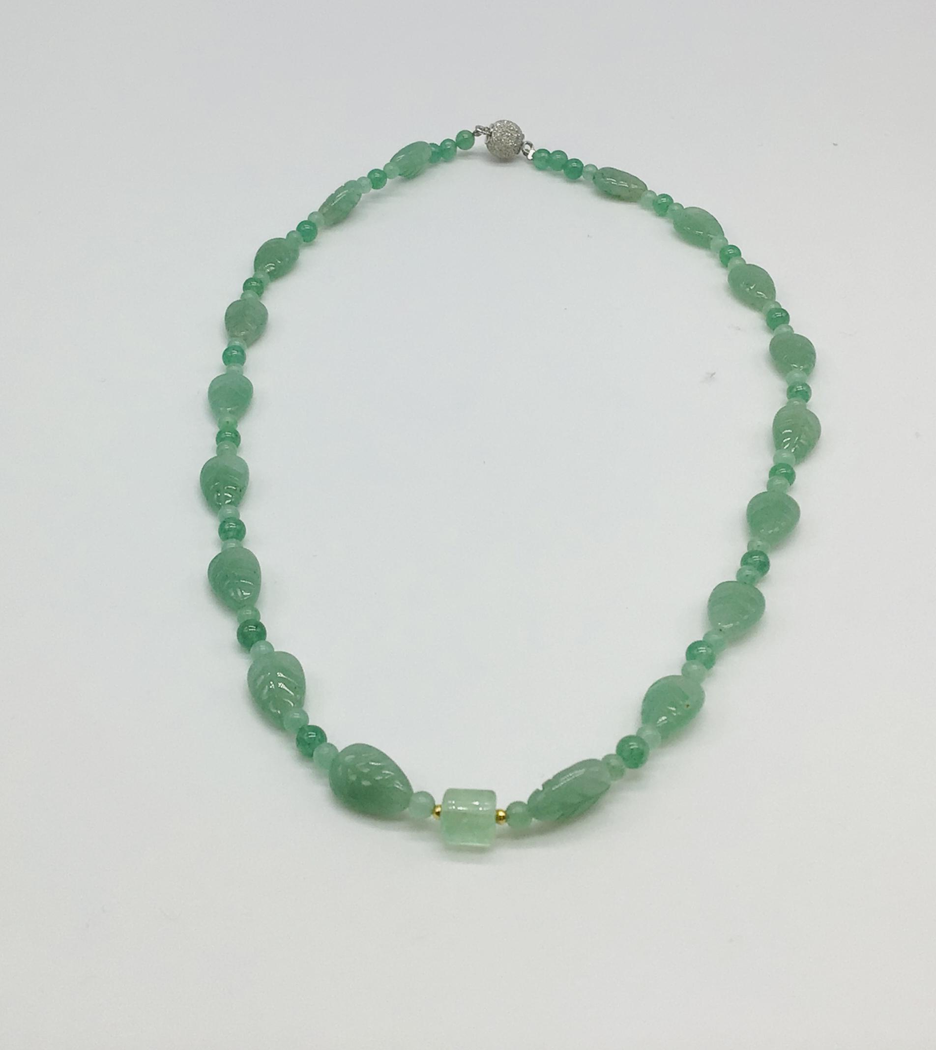 天然石　アベンチュリンのネックレス