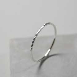 つや消し縦槌目 シルバーフラットリング 1.0mm幅 MATTE VERTICAL｜SILVER RING｜632 1枚目の画像