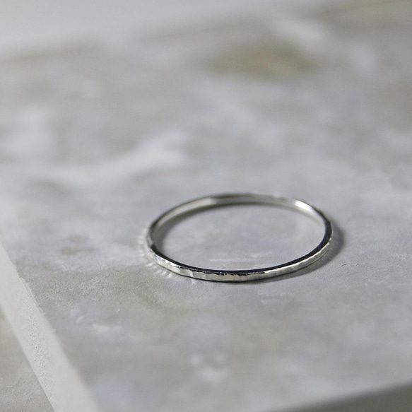 つや消し縦槌目 シルバーフラットリング 1.0mm幅 MATTE VERTICAL｜SILVER RING｜632 2枚目の画像