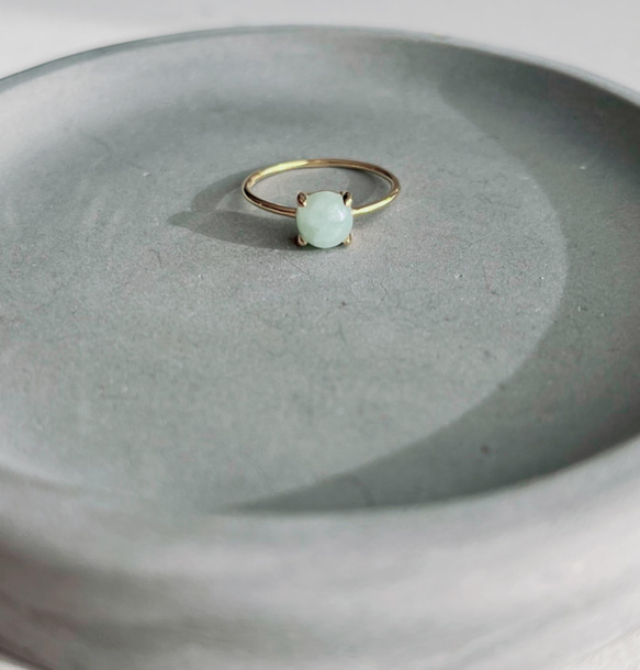 天然石　ビルマ産　グリーン翡翠　6×6ラウンド　爪留めリング　指輪　silver925 18KGP 2枚目の画像