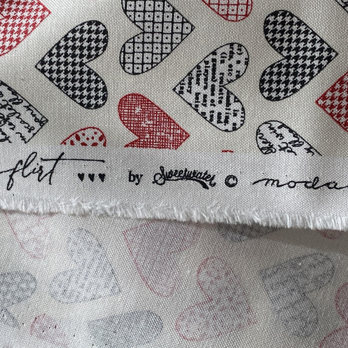 【送料無料】 ～ 愛を贈りたいから ～   (ハート柄) セール】DRAW CODE HEART BACK PRINT T/ドローコードハートバック