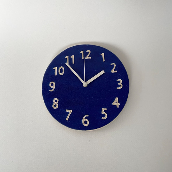 (大) 陶シンプル掛け時計 青 1枚目の画像