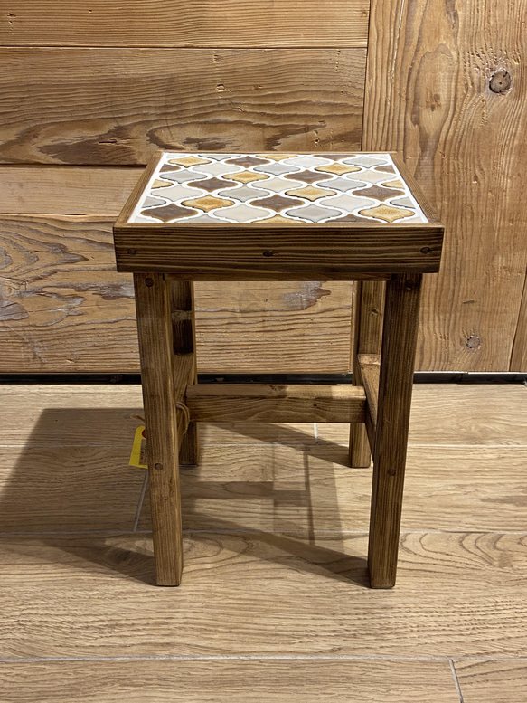 タイルスツール サイドテーブル デザイナーズスツール レコード台 タイル家具 タイルスツール サイドテーブル デザイナーズスツール レコード