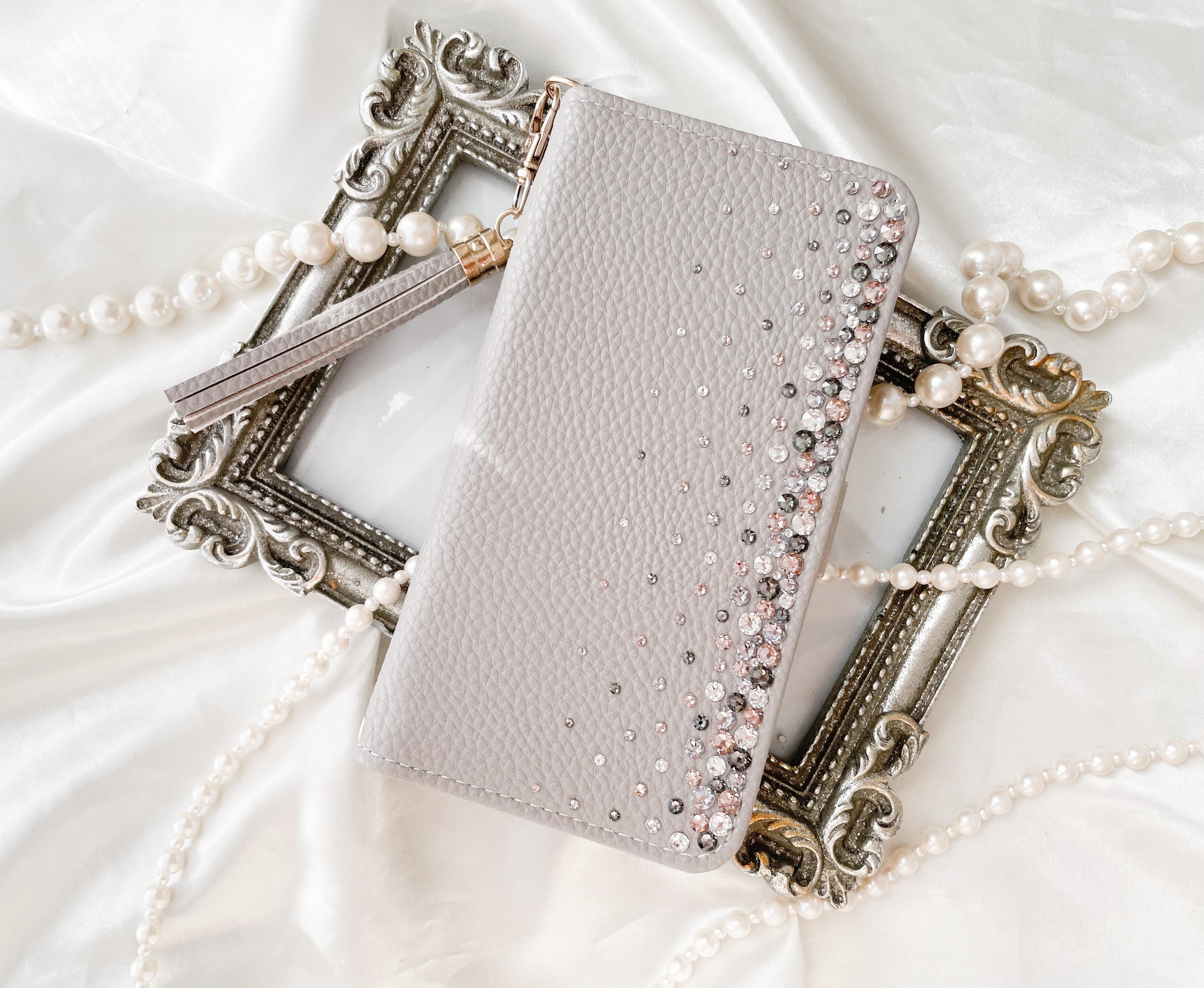 手帳型Phone16pro,Max,15,14他 グレーケース スワロフスキークリスタル4色デコレーションケースくすみ 10,412円