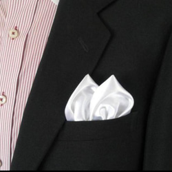 スーツ職人がつくるポケットチーフ　メンズ用　白ツーピークス 3枚目の画像