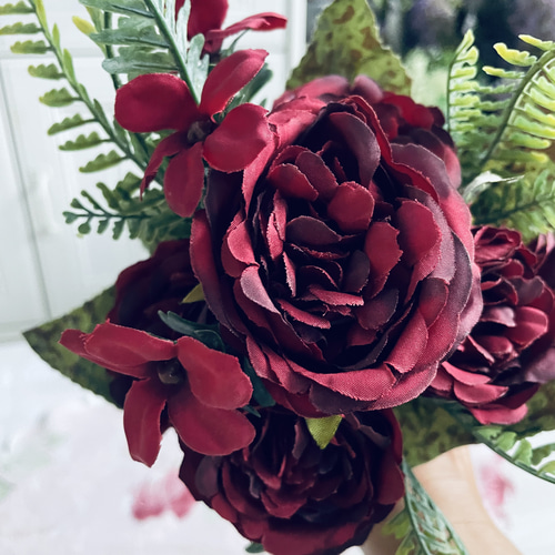 アーティフッシャルフラワー ブーケ 赤 ピンク 人気デザイン】大人花嫁のピンク＆バーガンディワインレッドのアーティ