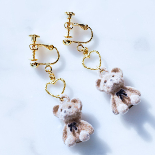 ☆クマさんとロックな猫ちゃんイヤリング クマさんとロックな猫ちゃん