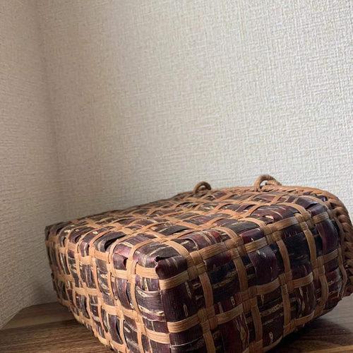 桜皮、山葡萄 桜皮かごバッグ 山葡萄かごバッグ 手作り 桜皮籠バッグ