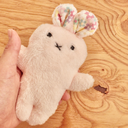 汎用うさぎ ベビー おくるみ ぬいぐるみ レア！ピンク Yahoo!オークション - 2種セット【汎用うさぎ 赤ちゃん 黒