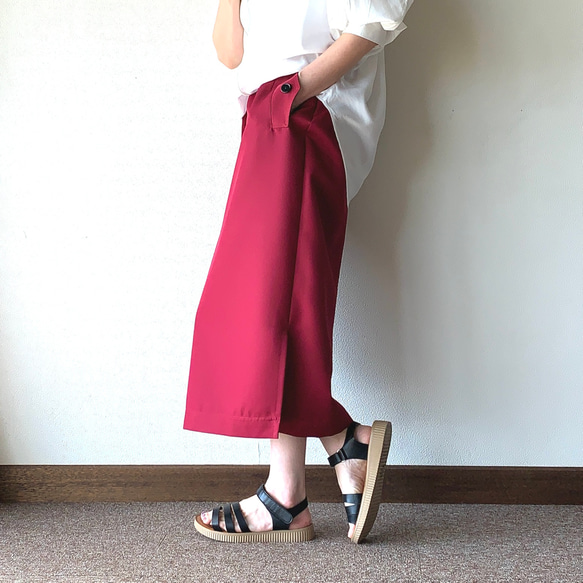 選べるカラー•スリット　ベルト付きロングタイトスカート 3枚目の画像