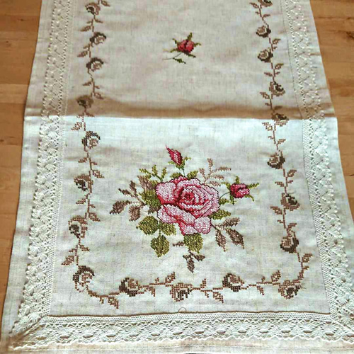 東欧リネン 刺繍テーブルクロス エプロン lovely 通販 13120019