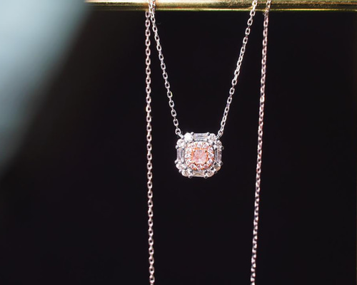 K18 スリーカラー　ピンクダイヤモンド　ダイヤモンド　0.76 ネックレス