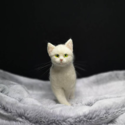 羊毛フェルト　猫　ねこ　白猫