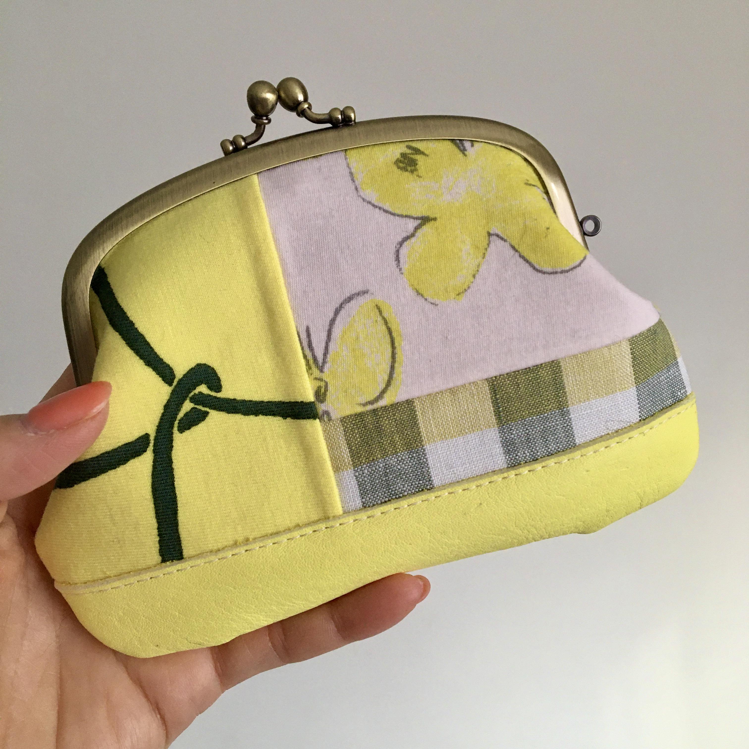 親子がま口財布＊ミナペルホネン×リバティ 蝶々のプリントが
