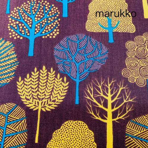 北欧の森 ファブリックパネル 20×20 タペストリー・壁掛け marukko