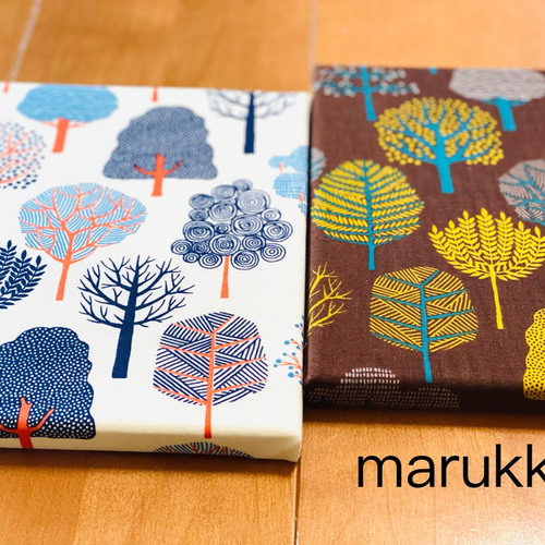 北欧の森 ファブリックパネル 20×20 タペストリー・壁掛け marukko 