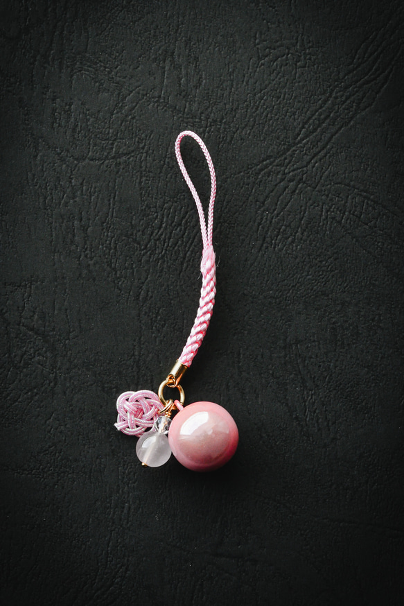 【再再再販】【完全受注製作】“あなただけのための”スターローズクォーツ＋梅結び＋水琴鈴の根付 4枚目の画像