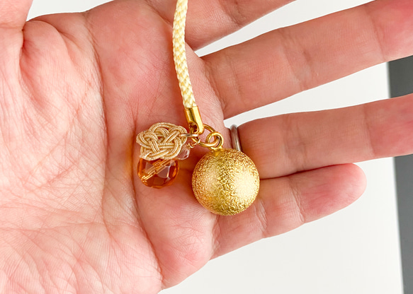 【再再再販】【完全受注製作】“あなただけのための”スターローズクォーツ＋梅結び＋水琴鈴の根付 5枚目の画像