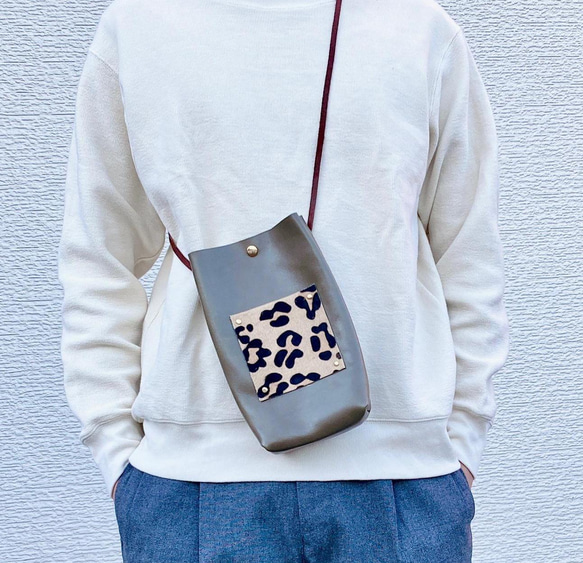 ソフトレザーのボブソンミニポシェット（革/スマホ/ショルダーバッグ